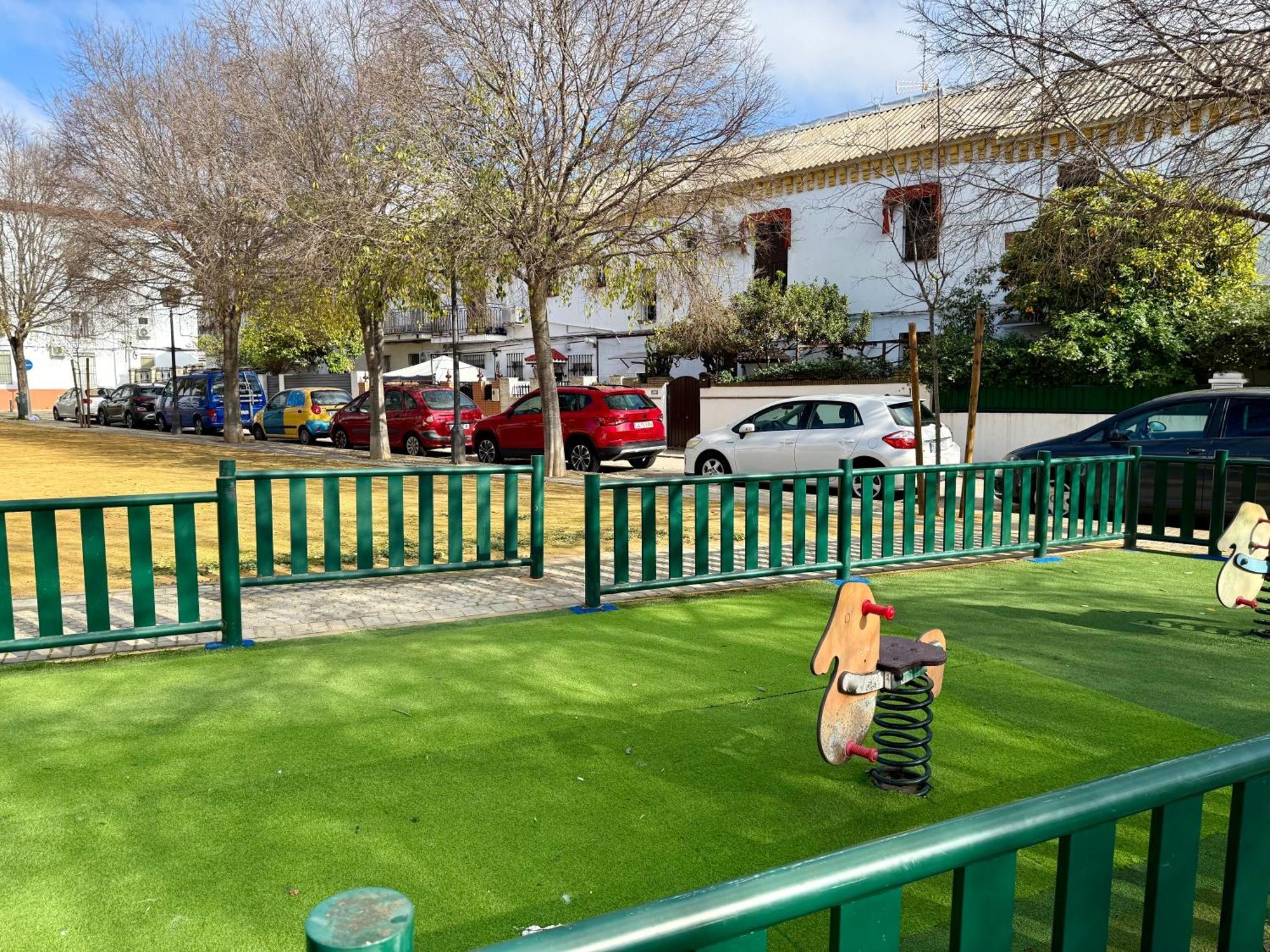 Apartamento Turistico Ciudad Jardin - Nervion. Seville Exterior photo